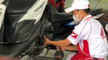 Gebyar Kejutan AHASS, Astra Motor Sumsel Apresiasi Konsumen yang Rutin Merawat Motor