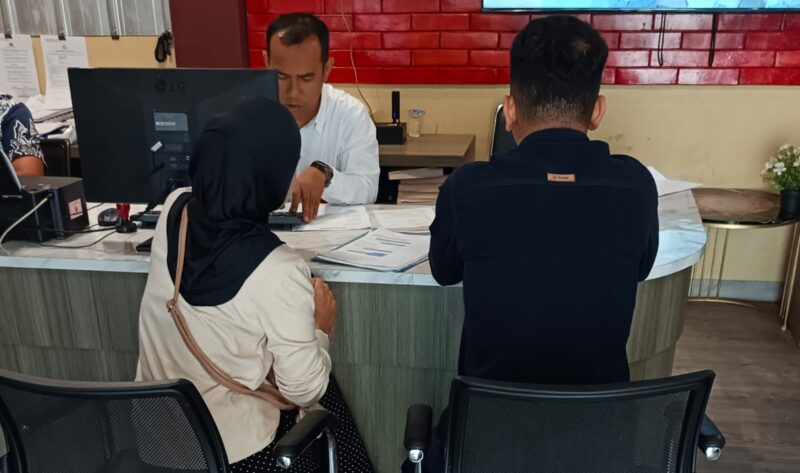 Foto korban membuat laporan poloso