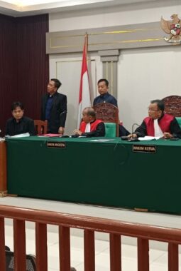 Kasus Penipuan dan Penggelapan, Oknum Guru SMK Negeri 1 Palembang Dituntut 1,5 Tahun Penjara