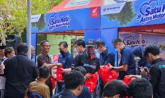 Satu Hati, Astra Motor Peduli, Hadir untuk Warga Terdampak Kabut Asap Karhutla di Kayuagung