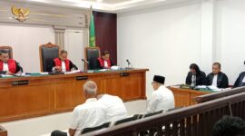 Saat tiga terdakwa jalani sidang perdana di PN Tipikor Palembang, Senin (7/9/2026)