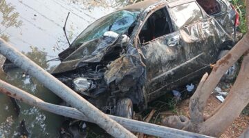 Foto mobil peaku