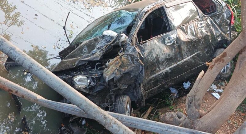 Foto mobil peaku