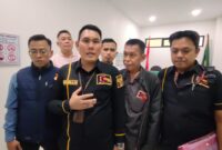 Saat tim Kuasa hukum masyarakat Kenten Raya, Sapriadi Syamsuddin SH MH ketika ditemui di PN Palembang, Rabu (9/9/2026)
