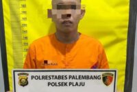 Pelaku saat diamankan