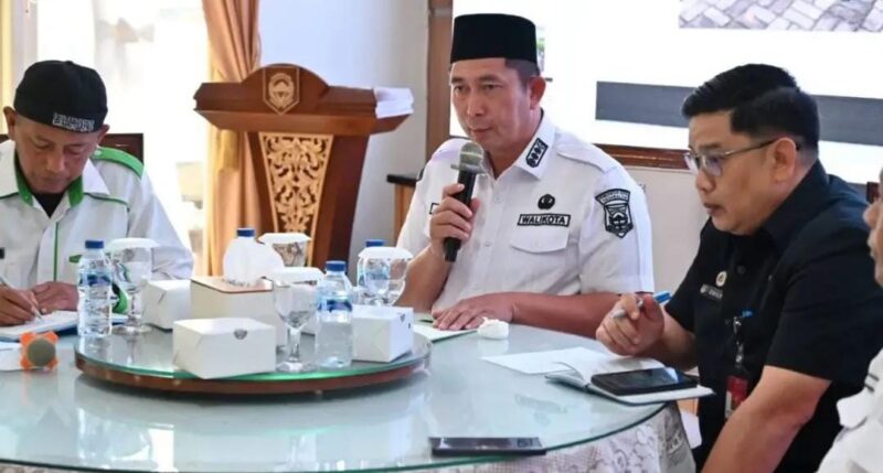 fhoto : rakor atasi permasalahan sampa di kota pagar alam