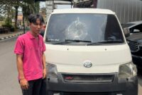 Foto korban bersam mobil nya