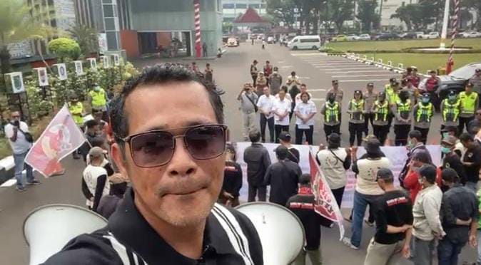 Foto Direktur Eksekutif SIRA Sumsel, Rahmat Sandi SH