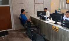 Kaca Mobil Dipecah   Uang Rp 4,8 Juta dan HP Raib