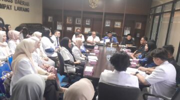 16 Dokter INTERNSHIP DItempaukan di Empat lawang SEKDA: Layani Pasien Dengan Hati