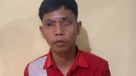 Tersangka saat diamankan. Foto: dokumen polisi.