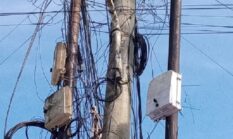 PLN ULP Sekayu Akan Tertibkan Kabel Internet di Tiang PLN, Beri Waktu Tiga Bulan 