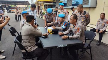 Propam Polres Muba Periksa Seluruh Senpi Personil