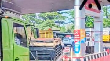 Foto Suasana SPBU Pematang Panggang