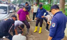 Gerak Cepat Hadapi Musim Hujan, Pemkot Pagar Alam Kerahkan Gabungan OPD Bersihkan Drainase Terminal Nendagung