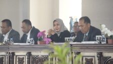 Foto :  Kepala Karantina saat memberikan Paparan materi 