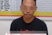 Pelaku saat diamankan.