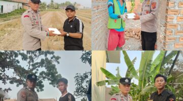 Kapolsek Buay Madang Timur Iptu Swisspo, menyerahkan langsung paket makanan kepada warga di wilayah Desa Kumpul Rejo, OKU Timur.