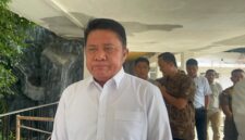Gubernur Sumatera Selatan Herman Deru saat diwawancarai langsung, Jum’at (2/10/2026). Foto: Tia