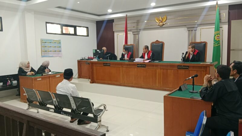 Saat Terdakwa Fika Nur Alawi memberikan kesaksiannya disidang PN Tipikor Palembang, Rabun(7/9/2026)