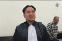 Saat tim kuasa kedua terdakwa Surya Negara SH MH saat ditemui di PN Tipikor Palembang, Selasa (13/10/2026)