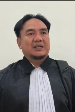 Iwan Tuaji dan Alhefy Hadapi Dakwaan Suap, Kuasa Hukum Sebut Fitnah dan Murni Utang-Piutang
