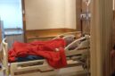 Mulyadi korban penganiayaan saat peliputan dirawat di RS Bhayangkara.