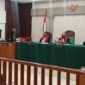 Saat terdakwa Fernando dihadirkan di disidang PN Palembang, Kamis (15/10/2026) untuk mendengarkan putusan dari majelis hakim