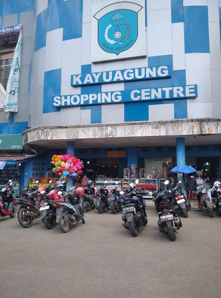 Foto Tampak Depan pasar shoping centre Kayuagung kabupaten OKI