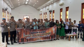 Minggu Kasih di Gereja Protestan Injili Nusantara (GPIN) Serasan Sekate,Ini Pesan Kapolres Muba