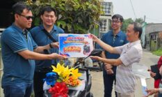 Kejutan HUT ke-56 Astra Motor, Konsumen Sumsel Bawa Pulang Vario 125 Street