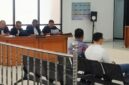 Saat dua terdakwa dihadirkan disidang PN Tipikor Palembang, senin (19/10/2026)