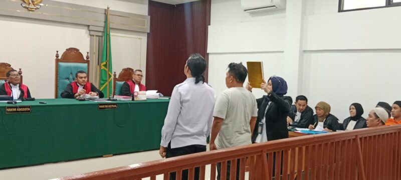 Foto dua orang saksi dihadirkan disidang di PN palembang Senin (19/10/2026)