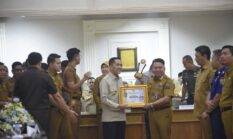 Berikan Layanan Prima Dinas Damkarmat dan 9 OPD Terbaik Diganjar Penghargaan, Oleh Walikota Kota Ratu 