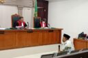 Saat terdakwa Lukman Jalani sidang perdana di PN Tipikor Palembang, Kamis (22/10/2026)