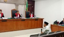 Saat terdakwa Lukman Jalani sidang perdana di PN Tipikor Palembang, Kamis (22/10/2026)