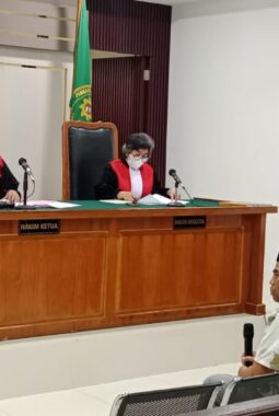 Didakwa Terima Uang Pengurusan Pangkat ASN, Kepala BKPSDM Muratara Jalani Sidang Perdana