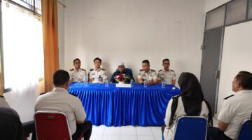 Kabid watpampatnal Tekankan kewaspadaan, kepatuhan SOP, dan Tanggung Jawab Pegawai
