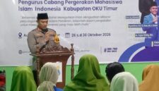 Kapolres OKU Timur AKBP Lalu Hedwin Hanggara, memberikan sambutan pada pembukaan Pelatihan Kader Lanjut (PKL) PC PMII OKU Timur di Kantor PCNU OKU Timur, Desa Karang Tengah, Kecamatan Buay Madang Timur.
