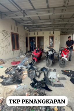 Bobol Toko dan Gasak Tiga Motor Operasional, Enam Pelaku Curat Dibekuk Jatanras Polda Sumsel