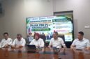 Kepala Bapenda Palembang Jamiah Haryanti saat menggelar konferensi pers di Bapenda Palembang.