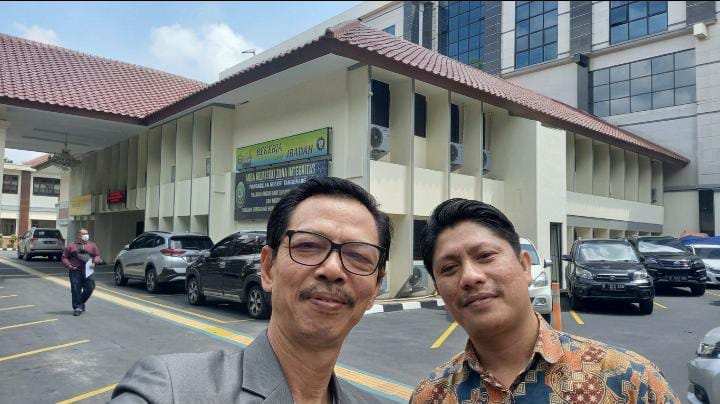 Foto Kuasa hukum Hayana, Arief Budiman SH MH saat berada di Pengadilan Negeri (PN) Tangerang, Rabu (28/10/2026)
