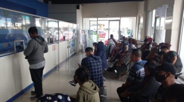 Pelayanan Pembayaran Pajak Kendaraan Bermotor di Kantor Pelayanan Samsat Palembang IV. Ist
