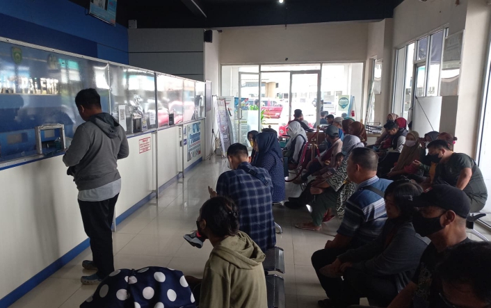 Pelayanan Pembayaran Pajak Kendaraan Bermotor di Kantor Pelayanan Samsat Palembang IV. Ist